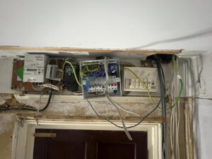 Replace Old Fuseboxes