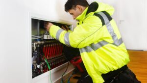 Professional Electrician in Brentwood